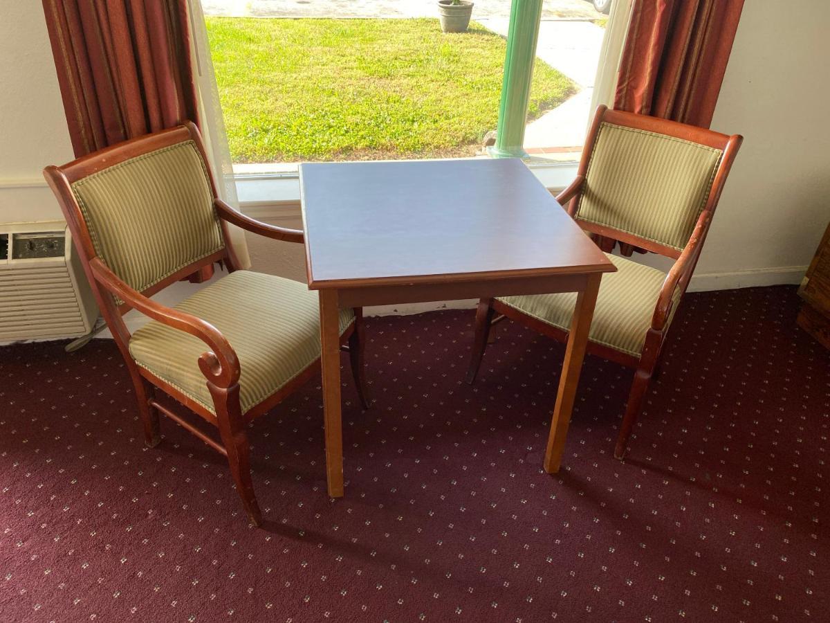 Albany Royal Inn מראה חיצוני תמונה