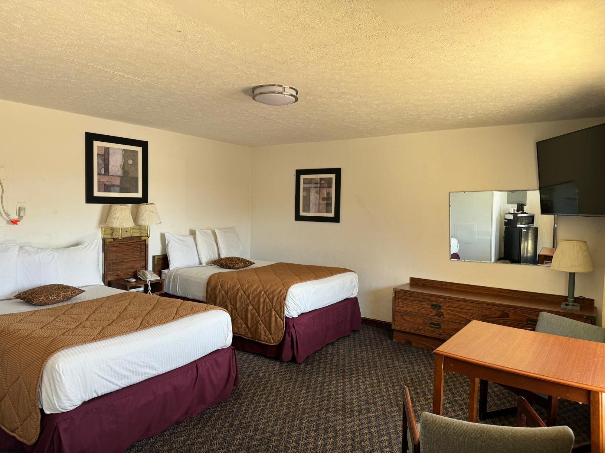 Albany Royal Inn מראה חיצוני תמונה