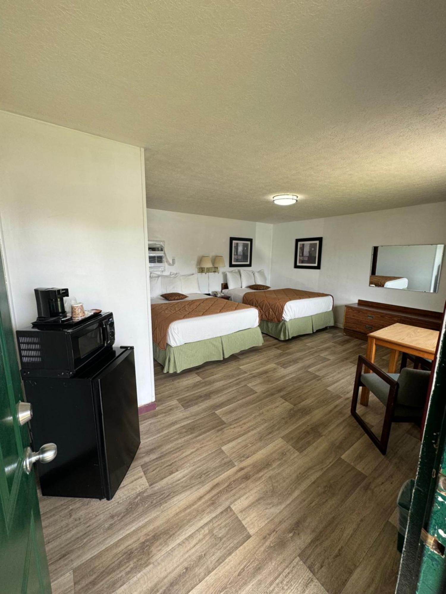 Albany Royal Inn מראה חיצוני תמונה
