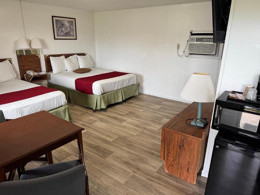 Albany Royal Inn מראה חיצוני תמונה